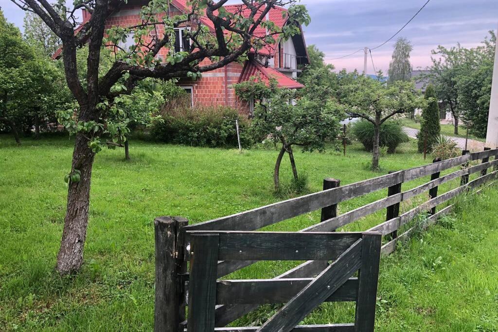 Ljetni Bungalov Kaniza Villa Zagabria Esterno foto